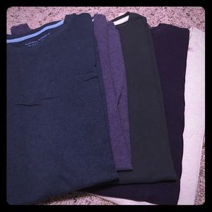 Group of 5~ NWOT Banana Republic men’s/unisex Ts